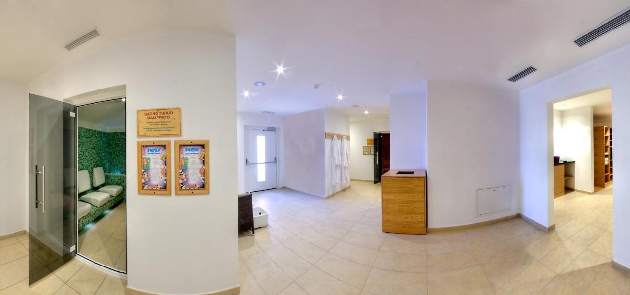 Hotel Rezia La Villa  Bagian luar foto